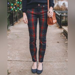 Vineyard vine plaid pants 2